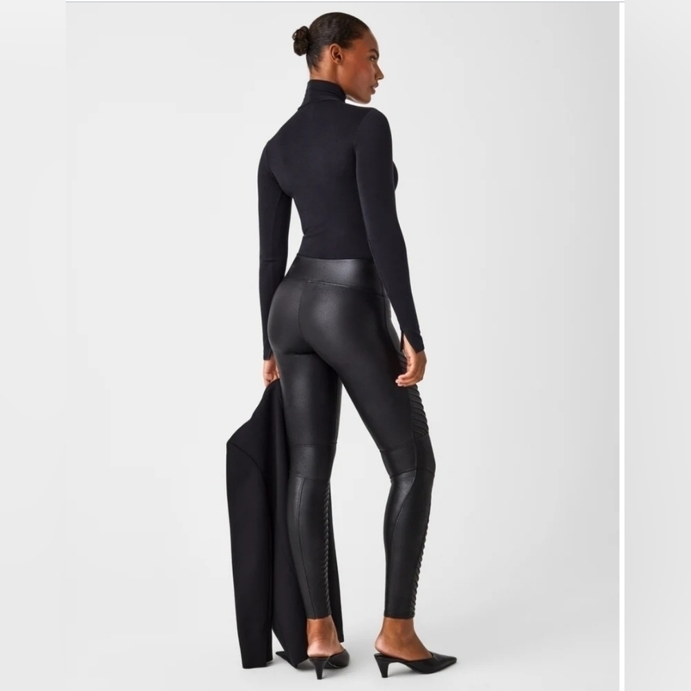 SPANX Faux Leather Moto Leggings Black High Rise Shaping Women's SP - Picture 8 of 13